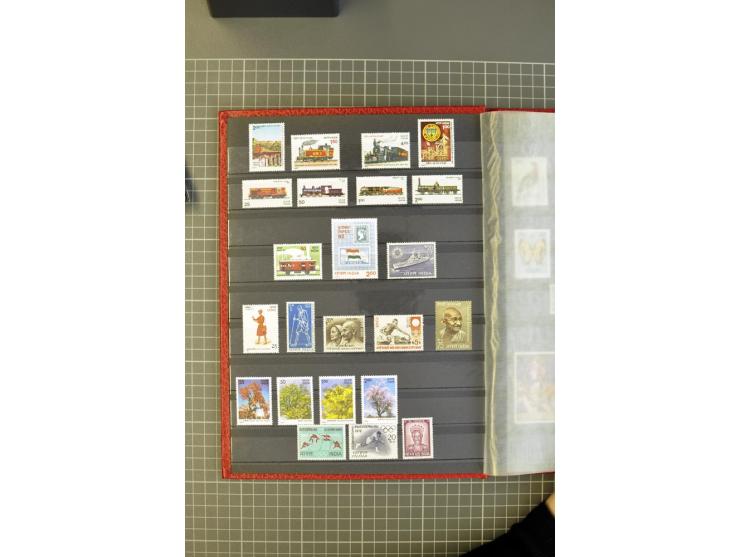  1935/2010, postfrische kleine Sammlung mit Blocks