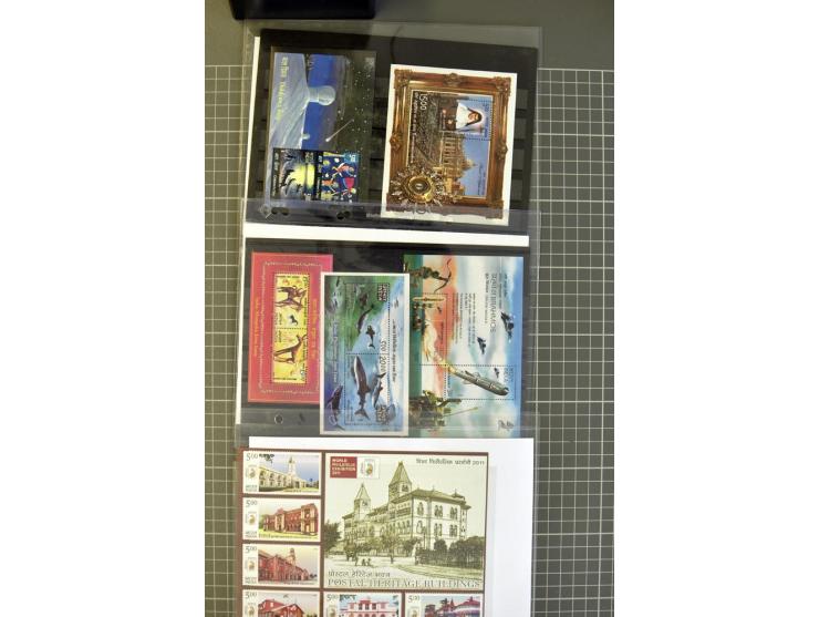  1935/2010, postfrische kleine Sammlung mit Blocks