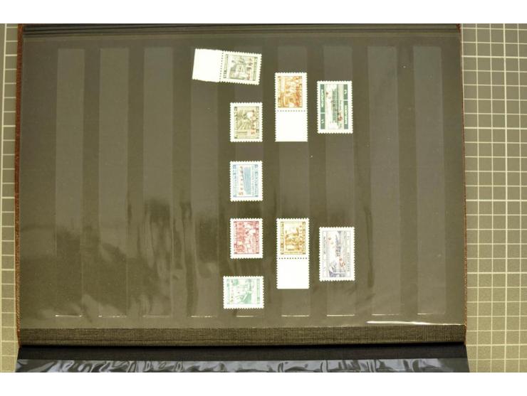 INDIEN UND BANGLADESH: 1971/2009 (ca.), postfrischer Bestand in 3 Lagerbüchern, dazu etwas Bedarfspost Indien