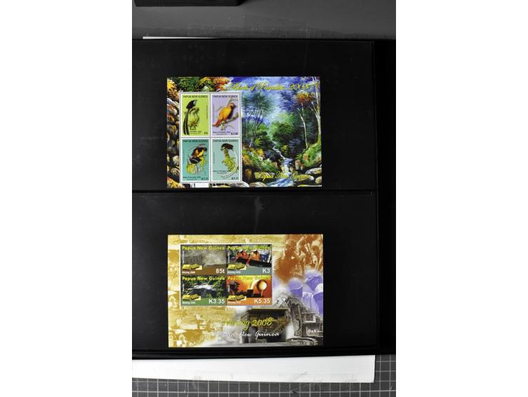  1937/2011, postfrische, anfangs etwas ungebrauchte Sammlung mit u.a. Mi.-Nr. 714-24 etc.