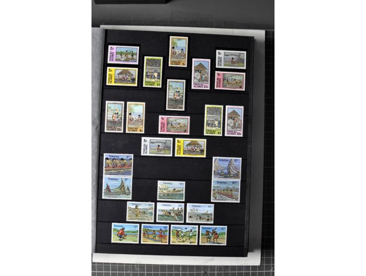  1953/2011, postfrische weitgehend kpl. Sammlung