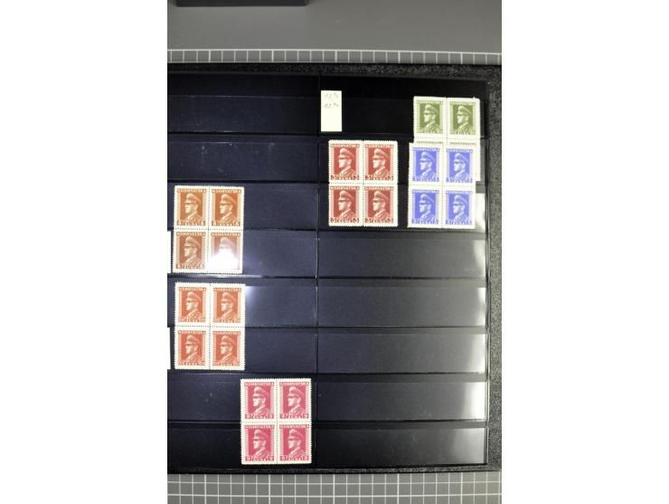 1941/45, sehr schöne ungebrauchte und postfrische Sammlung, spezialisiert mit verschiedenen Aufdruckfehlern, besseren Zähnung