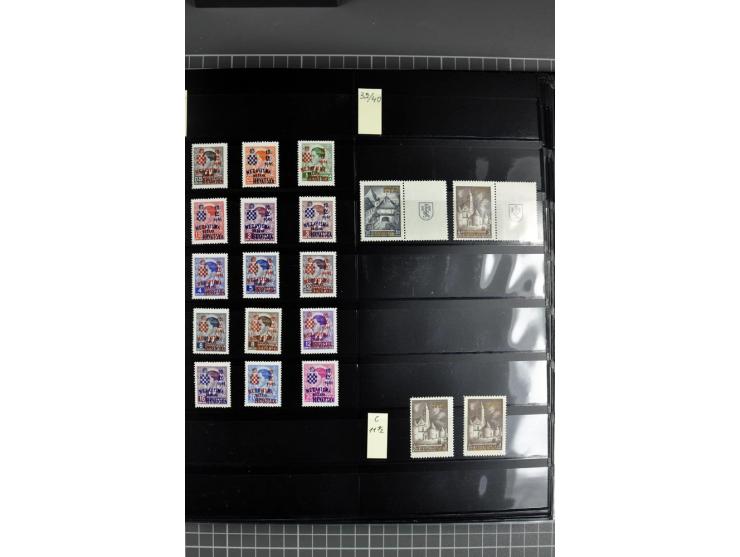 1941/45, sehr schöne ungebrauchte und postfrische Sammlung, spezialisiert mit verschiedenen Aufdruckfehlern, besseren Zähnung