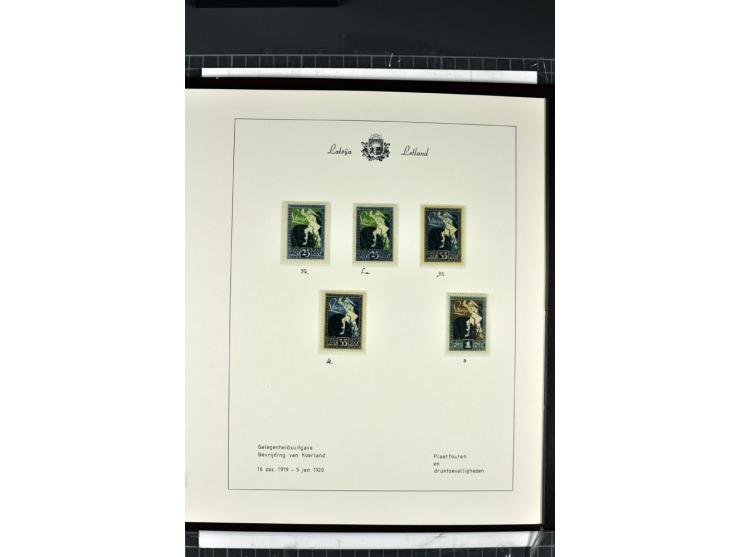 1918/40, enorm umfangreiche und detaillierte Spezialsammlung in neun Bänden, dabei über 200 Marken mit SPECIMEN-Aufdrucken, ü