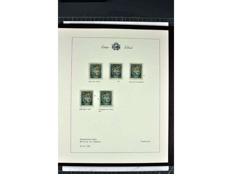 1918/40, enorm umfangreiche und detaillierte Spezialsammlung in neun Bänden, dabei über 200 Marken mit SPECIMEN-Aufdrucken, ü