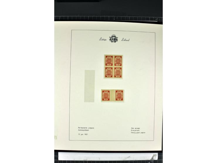 1918/40, enorm umfangreiche und detaillierte Spezialsammlung in neun Bänden, dabei über 200 Marken mit SPECIMEN-Aufdrucken, ü