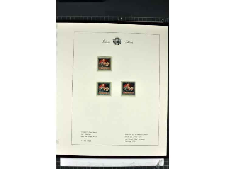 1918/40, enorm umfangreiche und detaillierte Spezialsammlung in neun Bänden, dabei über 200 Marken mit SPECIMEN-Aufdrucken, ü