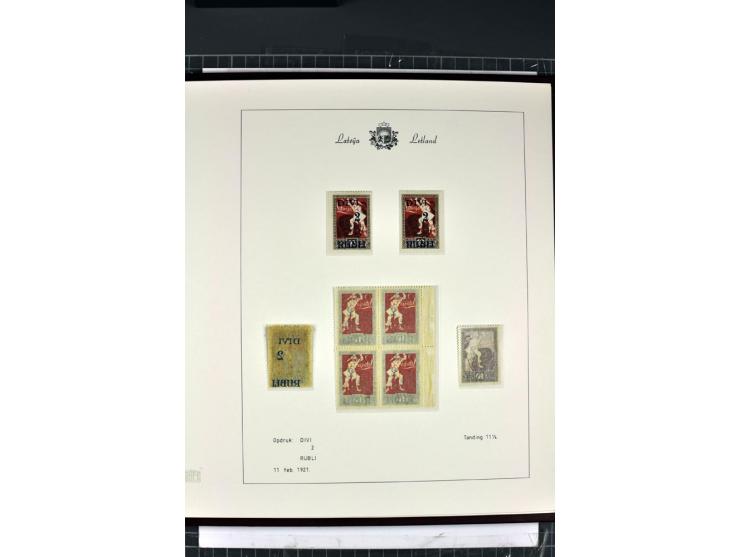 1918/40, enorm umfangreiche und detaillierte Spezialsammlung in neun Bänden, dabei über 200 Marken mit SPECIMEN-Aufdrucken, ü