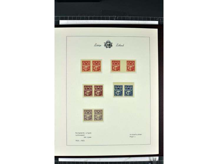 1918/40, enorm umfangreiche und detaillierte Spezialsammlung in neun Bänden, dabei über 200 Marken mit SPECIMEN-Aufdrucken, ü