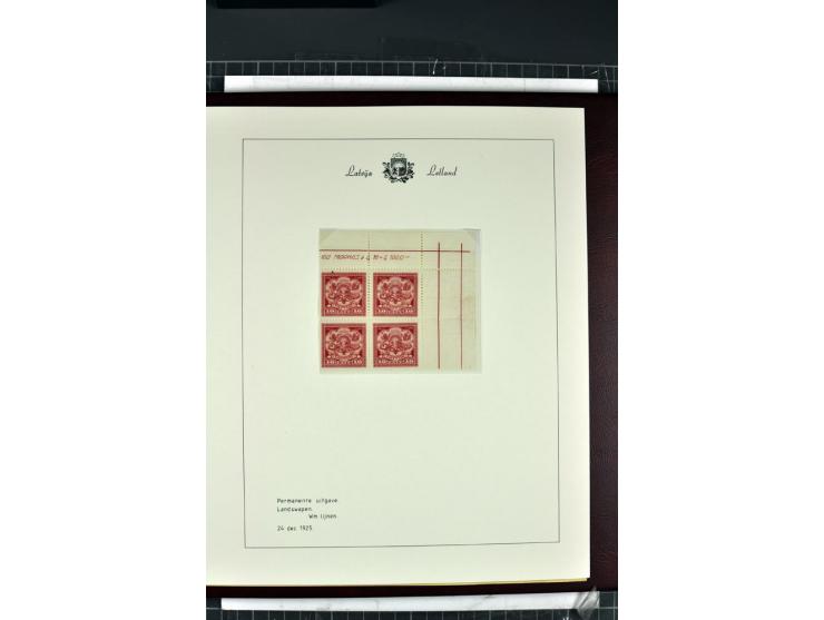 1918/40, enorm umfangreiche und detaillierte Spezialsammlung in neun Bänden, dabei über 200 Marken mit SPECIMEN-Aufdrucken, ü