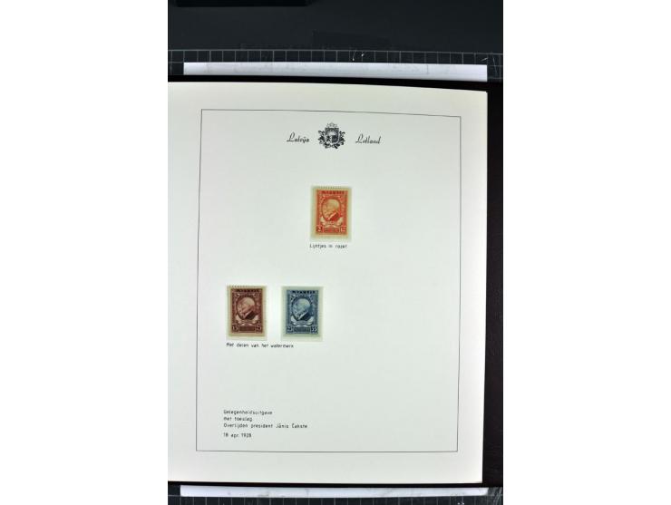 1918/40, enorm umfangreiche und detaillierte Spezialsammlung in neun Bänden, dabei über 200 Marken mit SPECIMEN-Aufdrucken, ü
