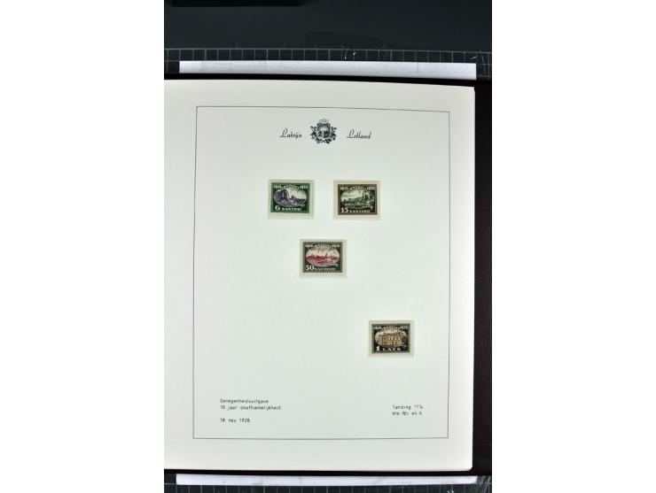 1918/40, enorm umfangreiche und detaillierte Spezialsammlung in neun Bänden, dabei über 200 Marken mit SPECIMEN-Aufdrucken, ü