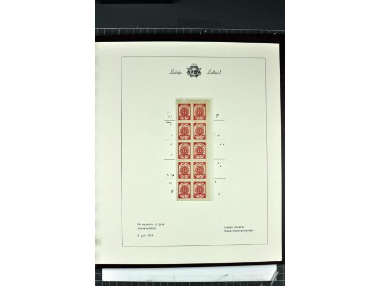 1918/40, enorm umfangreiche und detaillierte Spezialsammlung in neun Bänden, dabei über 200 Marken mit SPECIMEN-Aufdrucken, ü