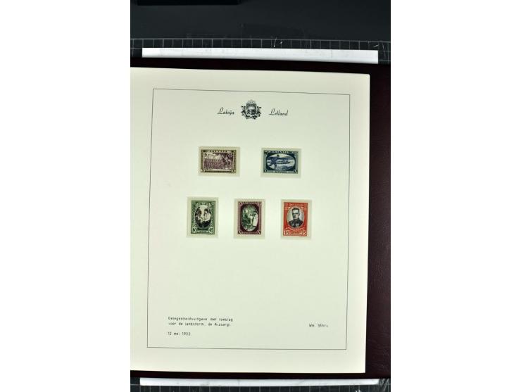 1918/40, enorm umfangreiche und detaillierte Spezialsammlung in neun Bänden, dabei über 200 Marken mit SPECIMEN-Aufdrucken, ü