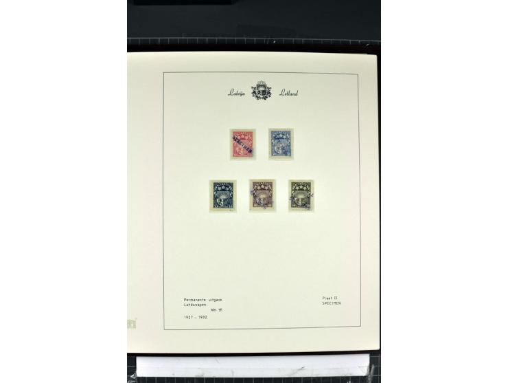 1918/40, enorm umfangreiche und detaillierte Spezialsammlung in neun Bänden, dabei über 200 Marken mit SPECIMEN-Aufdrucken, ü