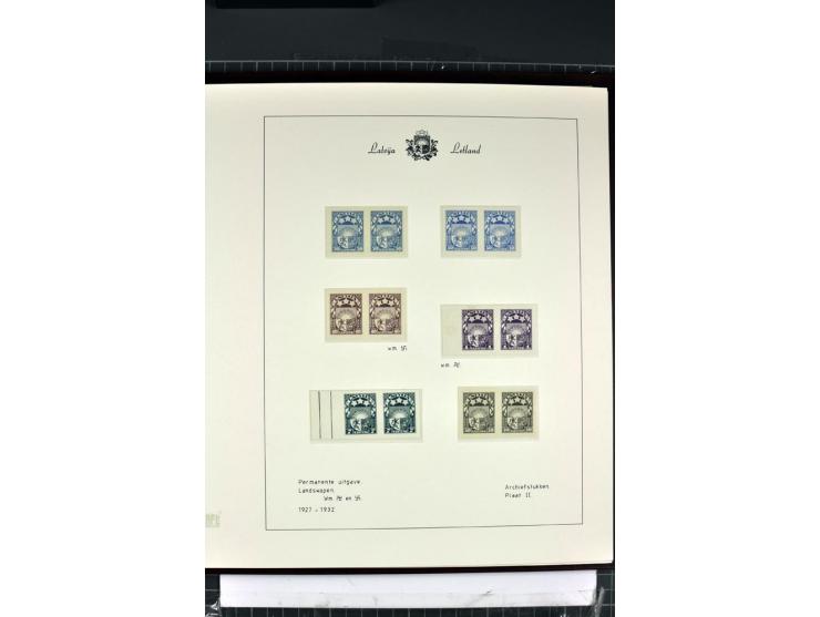 1918/40, enorm umfangreiche und detaillierte Spezialsammlung in neun Bänden, dabei über 200 Marken mit SPECIMEN-Aufdrucken, ü