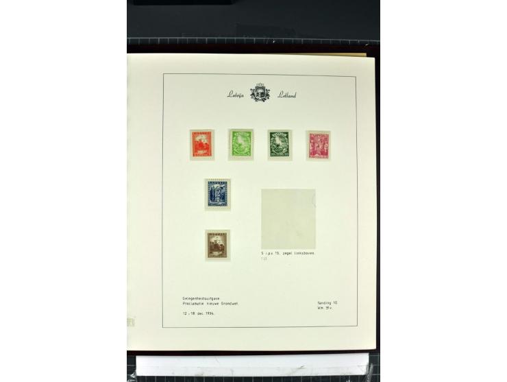 1918/40, enorm umfangreiche und detaillierte Spezialsammlung in neun Bänden, dabei über 200 Marken mit SPECIMEN-Aufdrucken, ü