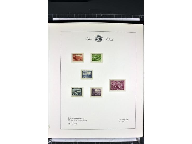 1918/40, enorm umfangreiche und detaillierte Spezialsammlung in neun Bänden, dabei über 200 Marken mit SPECIMEN-Aufdrucken, ü