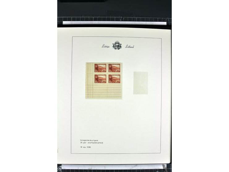 1918/40, enorm umfangreiche und detaillierte Spezialsammlung in neun Bänden, dabei über 200 Marken mit SPECIMEN-Aufdrucken, ü