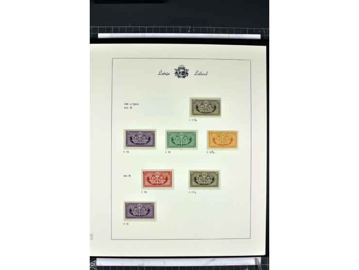 1918/40, enorm umfangreiche und detaillierte Spezialsammlung in neun Bänden, dabei über 200 Marken mit SPECIMEN-Aufdrucken, ü