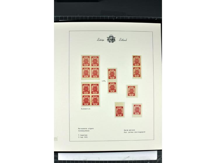 1918/40, enorm umfangreiche und detaillierte Spezialsammlung in neun Bänden, dabei über 200 Marken mit SPECIMEN-Aufdrucken, ü
