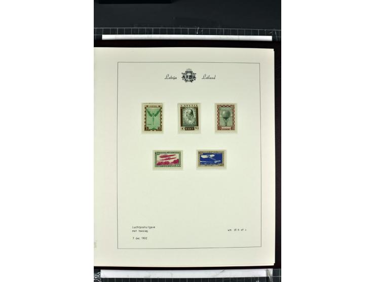 1918/40, enorm umfangreiche und detaillierte Spezialsammlung in neun Bänden, dabei über 200 Marken mit SPECIMEN-Aufdrucken, ü