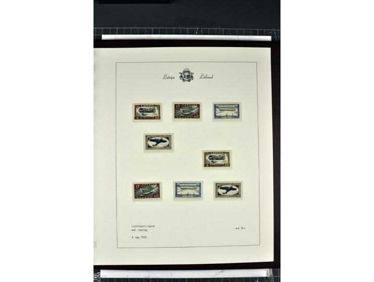 1918/40, enorm umfangreiche und detaillierte Spezialsammlung in neun Bänden, dabei über 200 Marken mit SPECIMEN-Aufdrucken, ü
