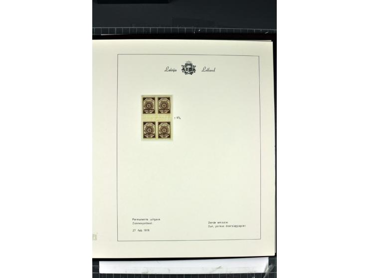 1918/40, enorm umfangreiche und detaillierte Spezialsammlung in neun Bänden, dabei über 200 Marken mit SPECIMEN-Aufdrucken, ü