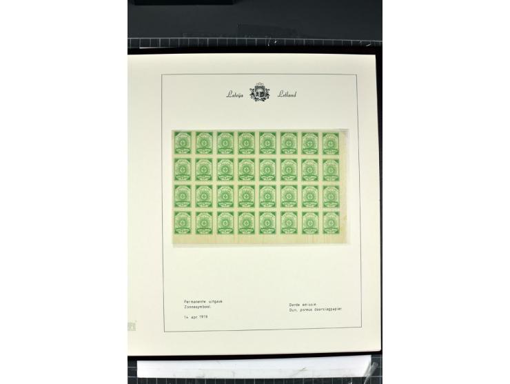 1918/40, enorm umfangreiche und detaillierte Spezialsammlung in neun Bänden, dabei über 200 Marken mit SPECIMEN-Aufdrucken, ü