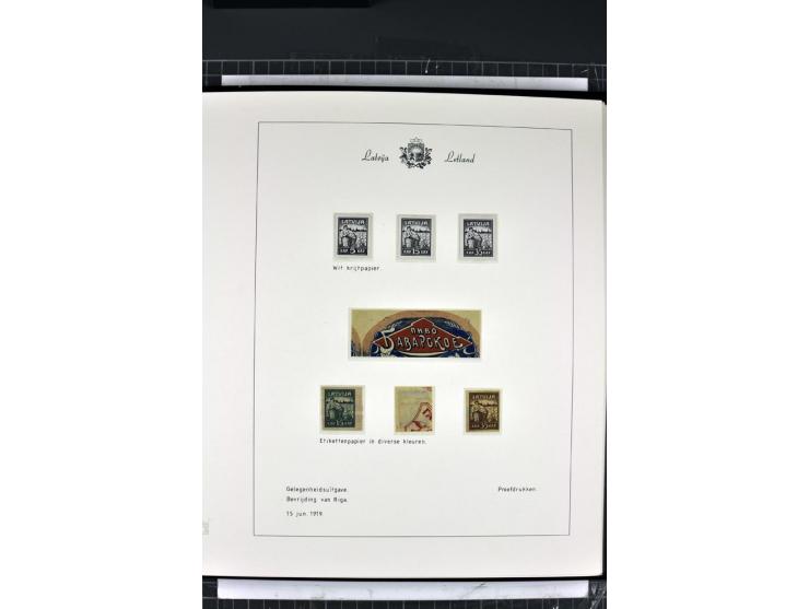 1918/40, enorm umfangreiche und detaillierte Spezialsammlung in neun Bänden, dabei über 200 Marken mit SPECIMEN-Aufdrucken, ü