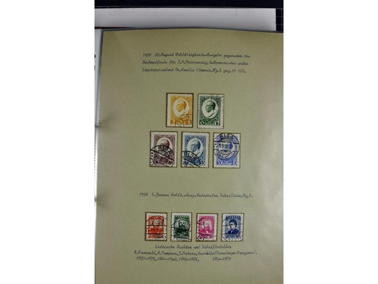 1918/41, postrische, ungebrauchte und gestempelte Sammlung, dabei ungezähnte und teilgezähnte Marken, Zwischenstege, Kehrdruc