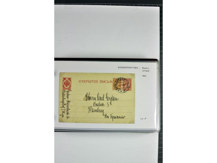 1881/1917, 66 Briefe, Karten und Ganzsachen mit kyrillischen Poststempeln aus Livland von Aloja bis Alt-Schwanenburg