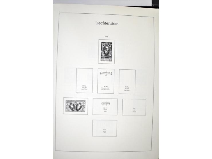 1912/1998, am Anfang meist ungebrauchte und gestempelte Sammlung im Vordruckalbum, später auch bessere und kpl. postfrische A