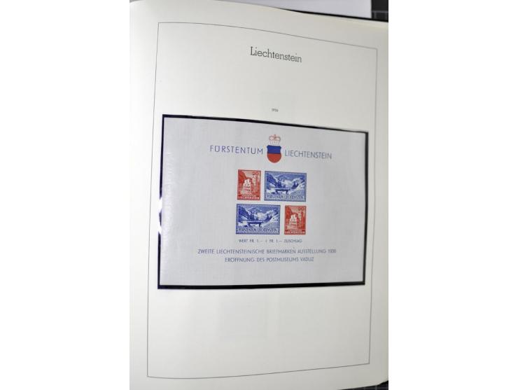 1912/1998, am Anfang meist ungebrauchte und gestempelte Sammlung im Vordruckalbum, später auch bessere und kpl. postfrische A