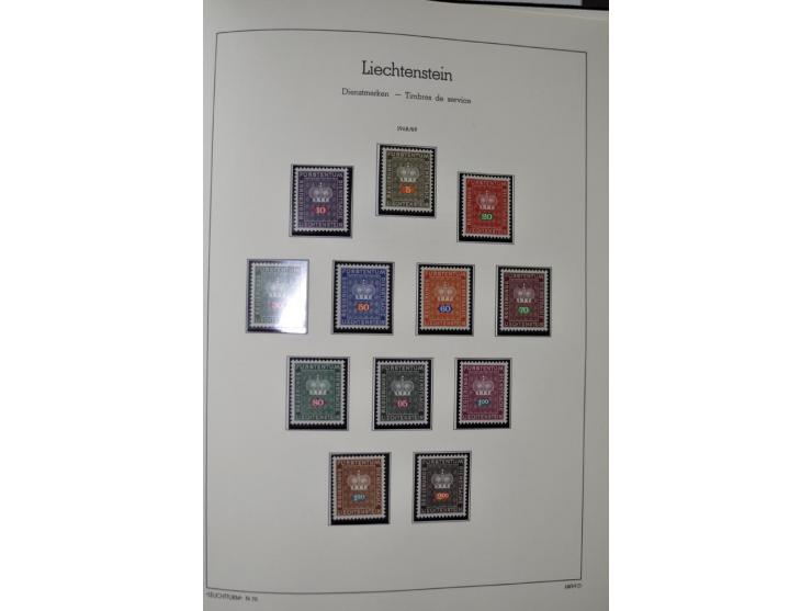 1912/1998, am Anfang meist ungebrauchte und gestempelte Sammlung im Vordruckalbum, später auch bessere und kpl. postfrische A