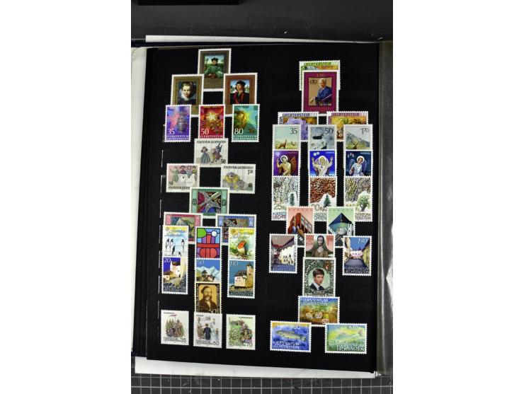 1971/2011, postfrische Sammlung im Einsteckbuch