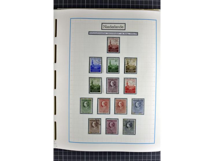 1852/2010, umfangreiche, in den Hauptnummern augenscheinliche überkomplette Sammlung, am Anfang gestempelte Sammlung mit eini