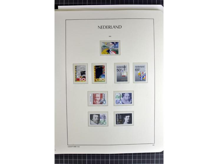 1852/2010, umfangreiche, in den Hauptnummern augenscheinliche überkomplette Sammlung, am Anfang gestempelte Sammlung mit eini