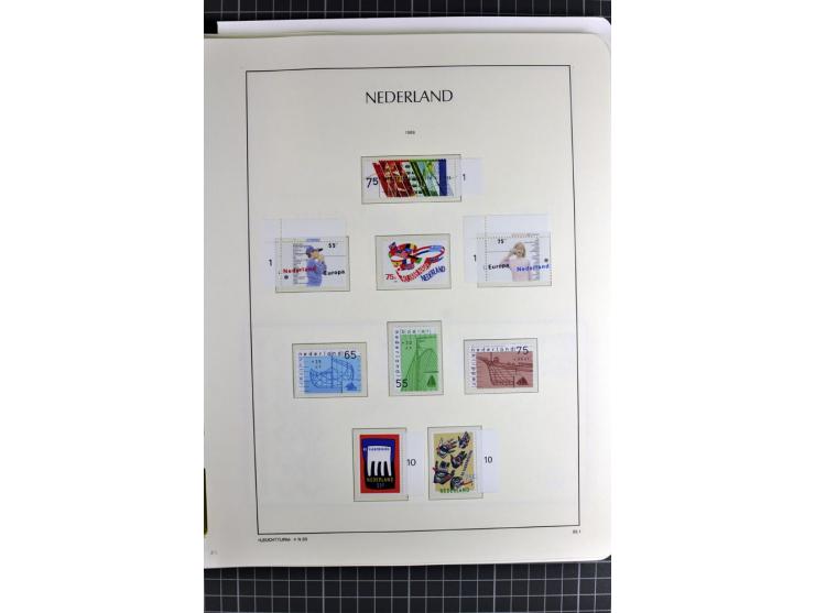 1852/2010, umfangreiche, in den Hauptnummern augenscheinliche überkomplette Sammlung, am Anfang gestempelte Sammlung mit eini