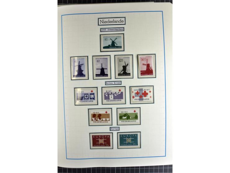 1852/2010, umfangreiche, in den Hauptnummern augenscheinliche überkomplette Sammlung, am Anfang gestempelte Sammlung mit eini