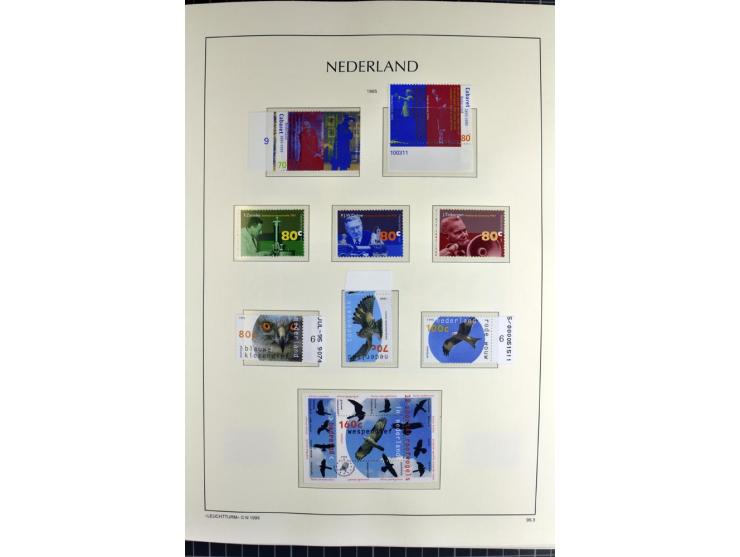 1852/2010, umfangreiche, in den Hauptnummern augenscheinliche überkomplette Sammlung, am Anfang gestempelte Sammlung mit eini