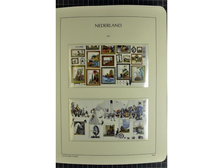 1852/2010, umfangreiche, in den Hauptnummern augenscheinliche überkomplette Sammlung, am Anfang gestempelte Sammlung mit eini