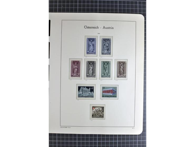 1850/1985 (ca.), postfrische, ungebrauchte und gestempelte Sammlung , gut besetzt mit u.a. Dollfuß und Blitz/Maske, teils etw