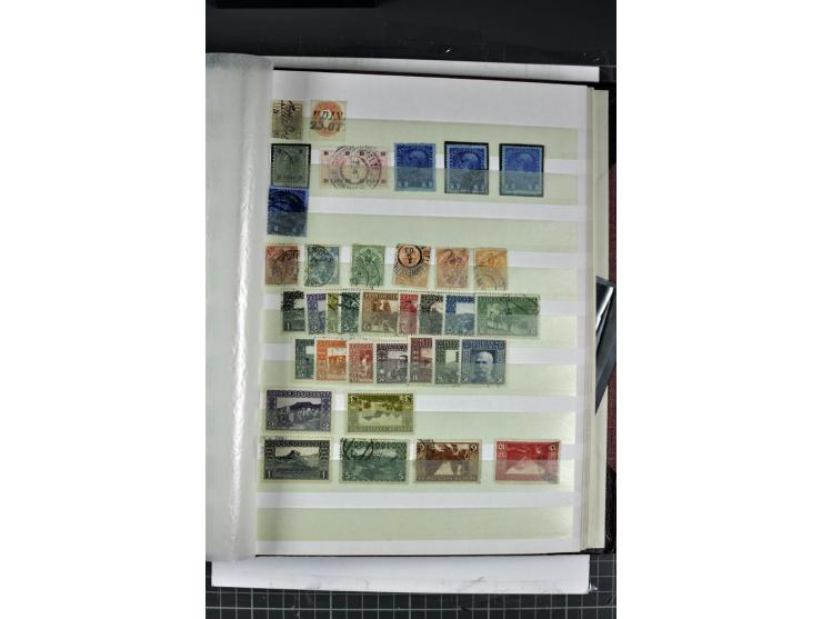 1850/1937, gestempelte Sammlung mit u.a. Mi.-Nr. 1 (7), 2 (3), 161-77, 555, 556, 558 etc., dazu Porto und Gebiete
