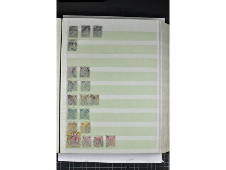 1850/1937, gestempelte Sammlung mit u.a. Mi.-Nr. 1 (7), 2 (3), 161-77, 555, 556, 558 etc., dazu Porto und Gebiete