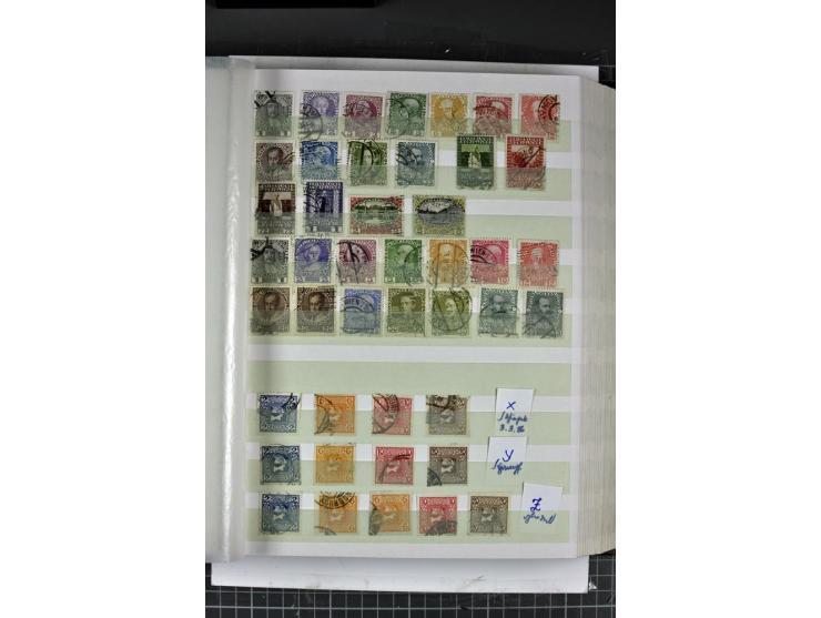 1850/1937, gestempelte Sammlung mit u.a. Mi.-Nr. 1 (7), 2 (3), 161-77, 555, 556, 558 etc., dazu Porto und Gebiete