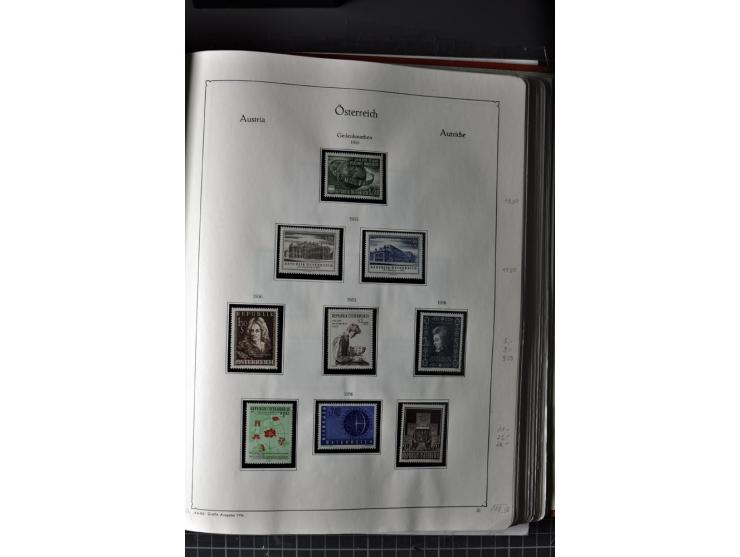 1945/74, postfrische Sammlung, in den Hauptnr. kpl. mit Renner-Blocks