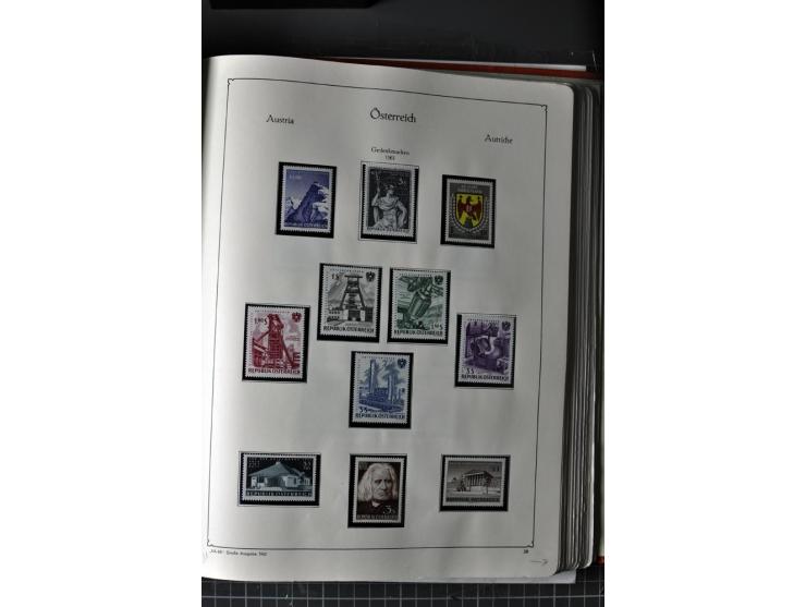 1945/74, postfrische Sammlung, in den Hauptnr. kpl. mit Renner-Blocks