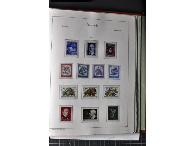 1945/74, postfrische Sammlung, in den Hauptnr. kpl. mit Renner-Blocks