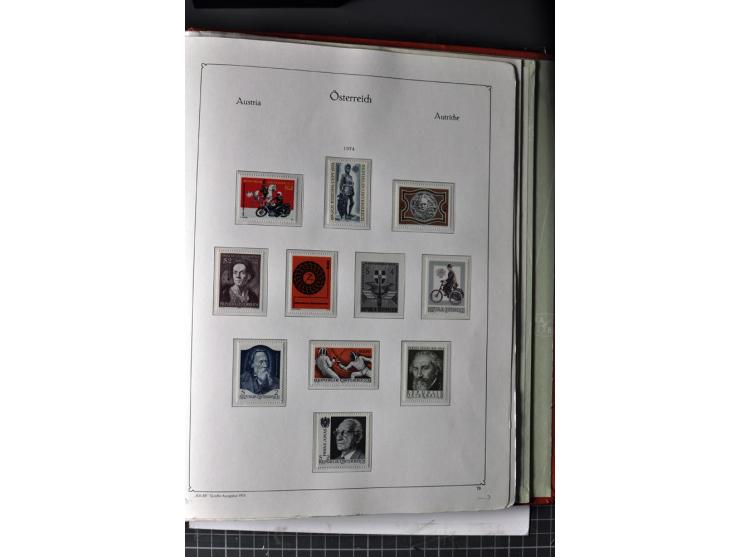 1945/74, postfrische Sammlung, in den Hauptnr. kpl. mit Renner-Blocks